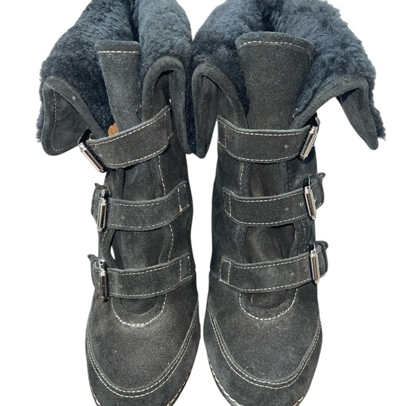 Sofft Women's Boots Size 8M Black Leather and Dyed Shearling Lamb Cone Heel - Picture 3 of 12